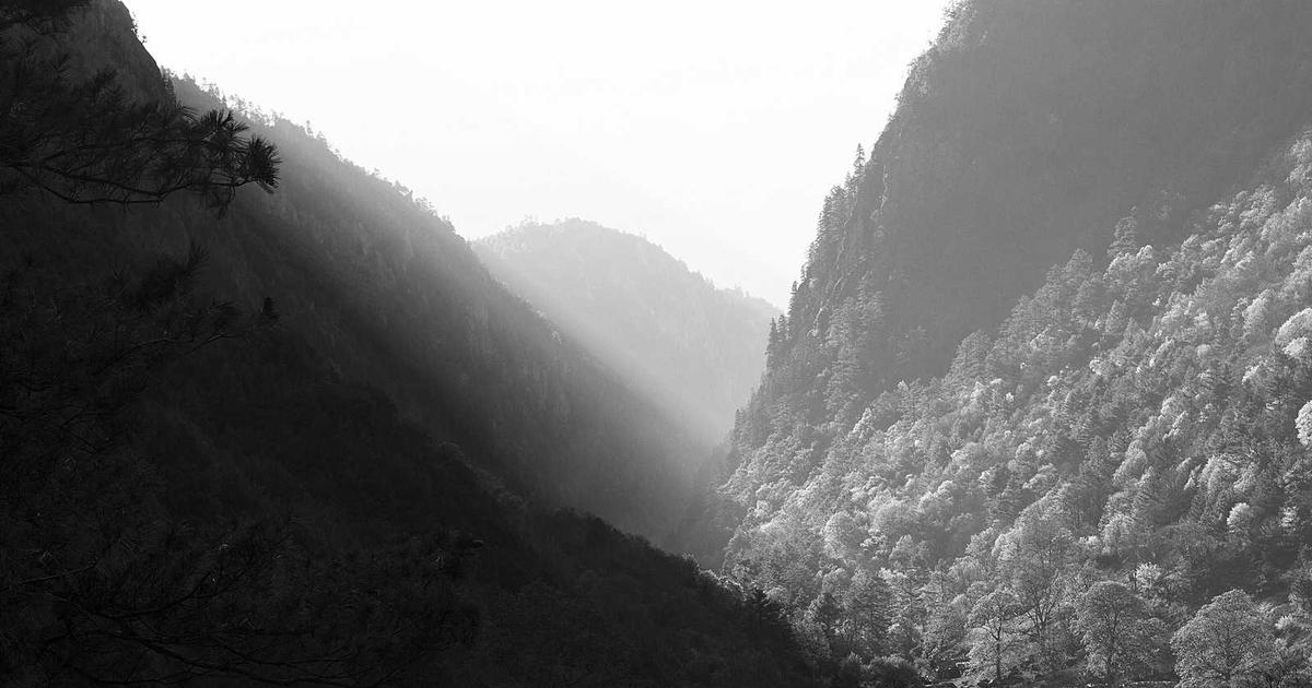 Serverless CI/CD Pipelines: Automating Cloud-Native Deployments - Cloud & DevOps